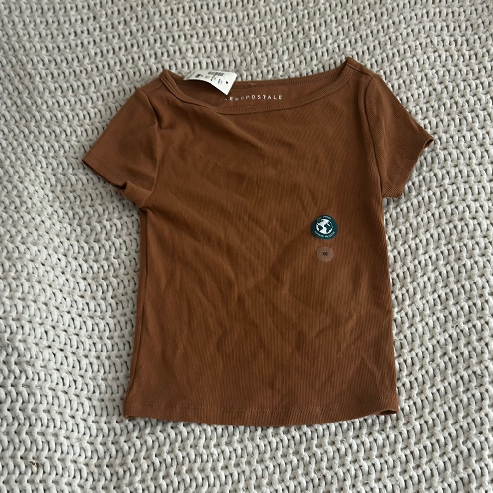 Aeropostale top, new with tags!